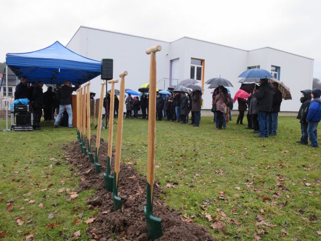 Spatenstich Multifunktionsfeld (30.01.16)