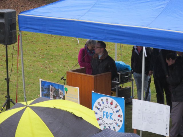 Spatenstich Multifunktionsfeld (30.01.16)