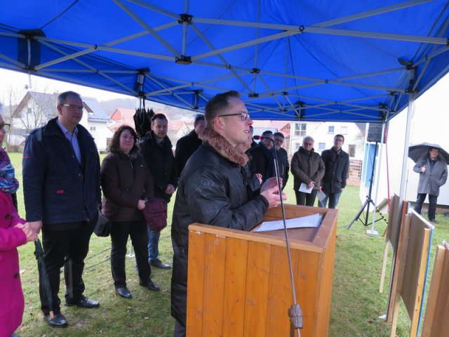 Spatenstich Multifunktionsfeld (30.01.16)