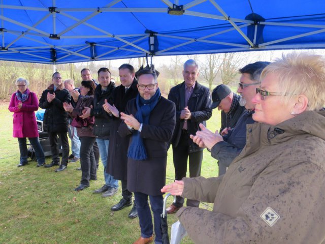 Spatenstich Multifunktionsfeld (30.01.16)