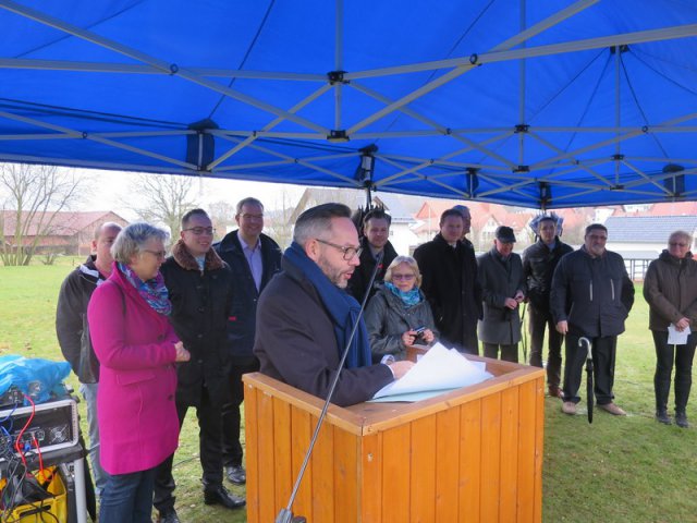 Spatenstich Multifunktionsfeld (30.01.16)