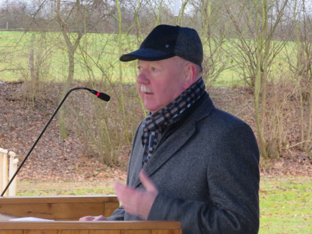 Spatenstich Multifunktionsfeld (30.01.16)