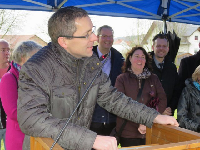 Spatenstich Multifunktionsfeld (30.01.16)